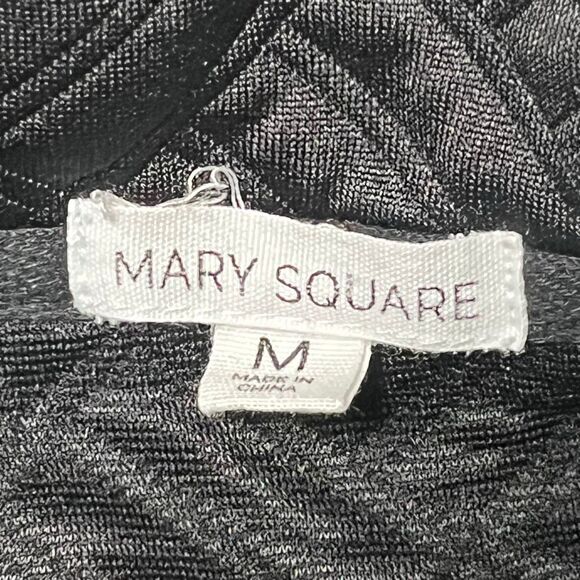 Mary Square Women’s Black Quilted Sweatersuit Set - Picture 12 of 12